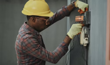 Why A Licensed Electrical Company Is Always Worth The Extra Cost